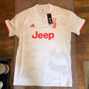NWTS Adidas Juventus 2019/20 away jersey size L